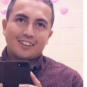 Meet your Posher, Cesar